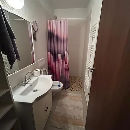 Villa Apartments 公寓 *